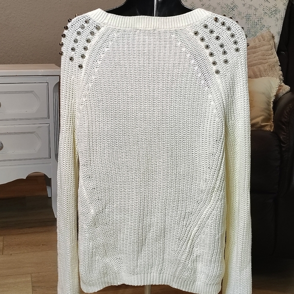 Express Women's Sm Cream Colored Sweater W) Studded Shoulders Edgy - Picture 5 of 7